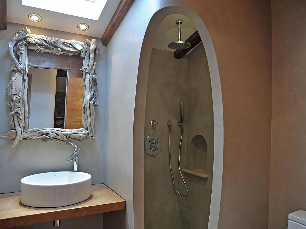 Luxurious Villa In Aix En Provence With Jacuzzi Venelles